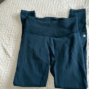 Lulu yoga pants - size 6 - night diver color